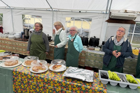 Eupener Blumenmarkt trotzt dem wechselhaften Wetter