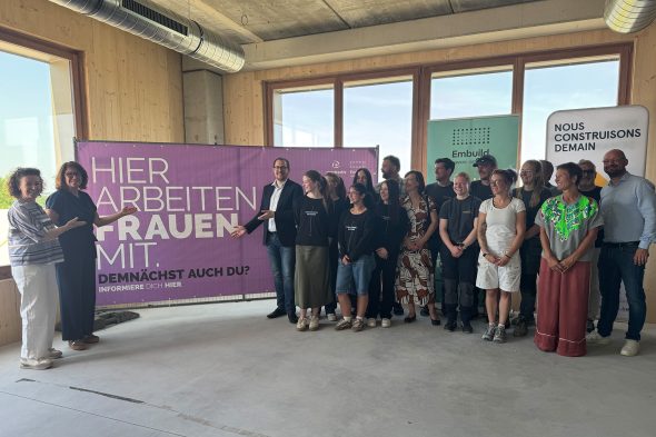 Gruppenbild bei der Vorstellung der Kampagne "Built to build"