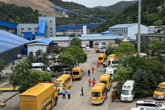 Großeinsatz der Rettungskräfte am Kohlebergwerk Liushenyu