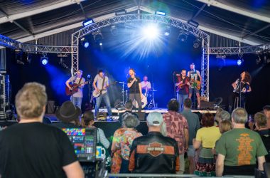 Künstler und Besucher beim Eupen Musik Marathon 2026