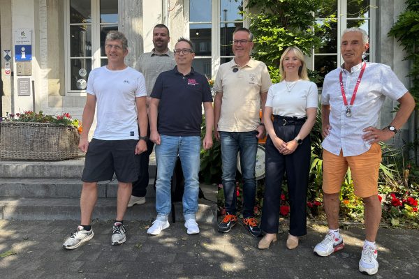 Gruppenbild nach der Pressekonferenz zum Eupener Radsportsommer