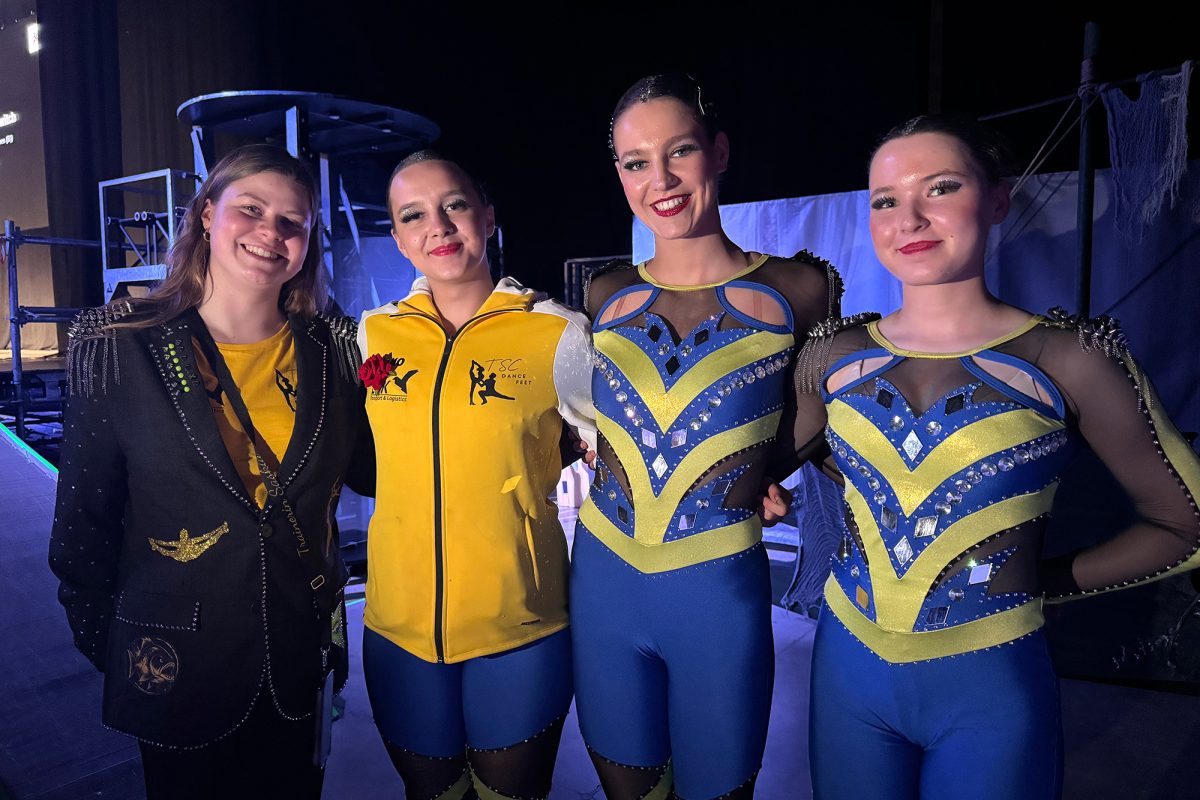 Saskia Waghemans, Daria Indrei, Lynn Bessems und Lara Bücken vom TSC Dance Feet Kelmis