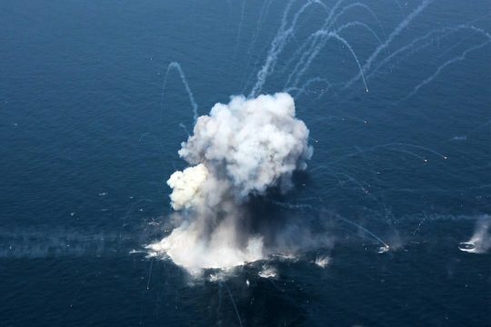 Explosion in der Straße von Hormus
