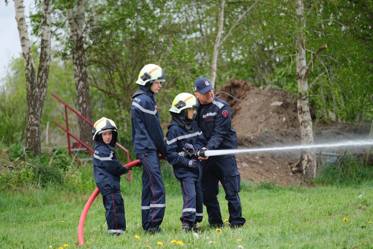 Tag der offenen Tür bei der Feuerwehr Amel