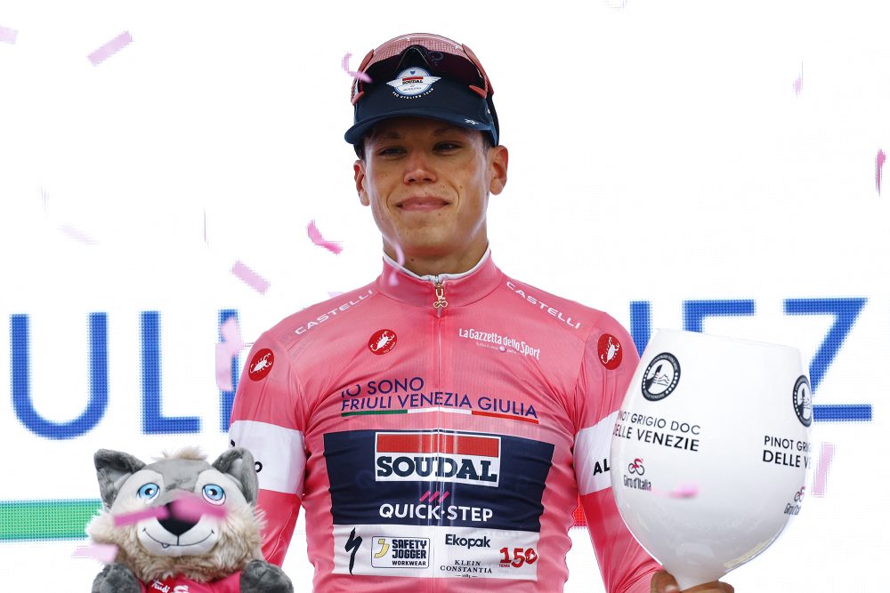 Paul Magnier im rosa Trikot