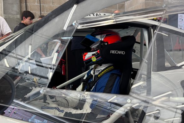 Markus Palttala im Auto kurz vor dem Rennstart