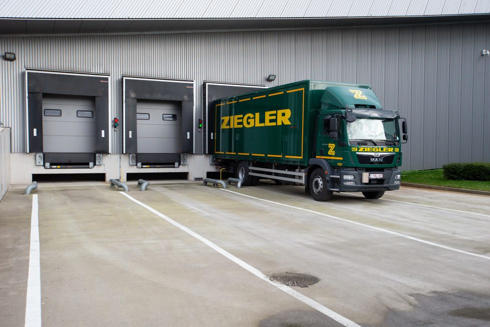Ziegler-LKW am Hauptsitz in Brüssel