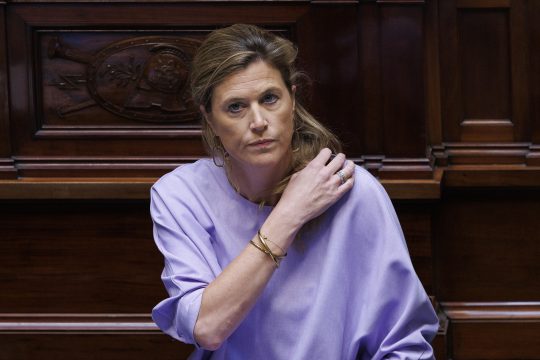 Annelies Verlinden in der Brüsseler Kammer