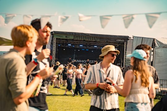 Menschen beim Kimiko-Festival 2025