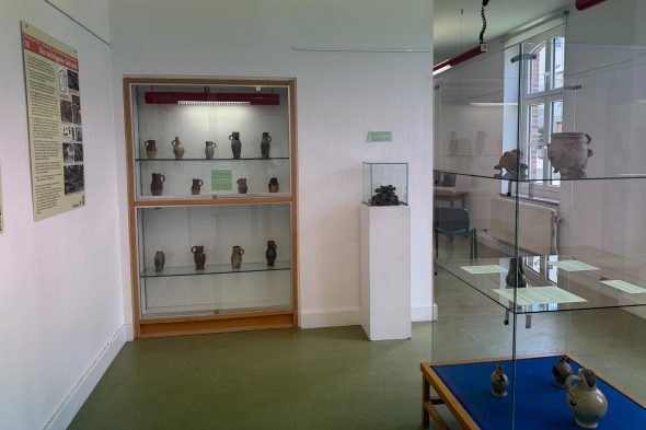 Ausstellungsobjekte im ZVS-Museum