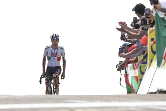 Isaac Del Toro siegte am Grand Colombier im Alleingang (Bild: Anne-Christine Poujoulat/AFP)