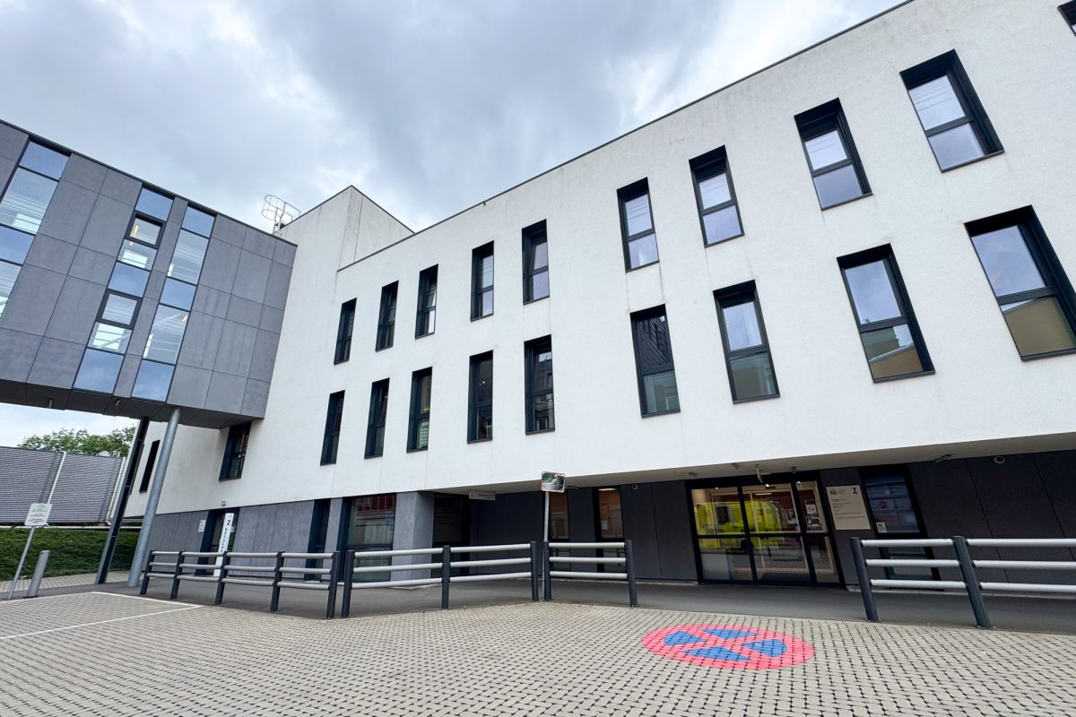 Eingang zur Dialyse-Station im Eupener Krankenhaus