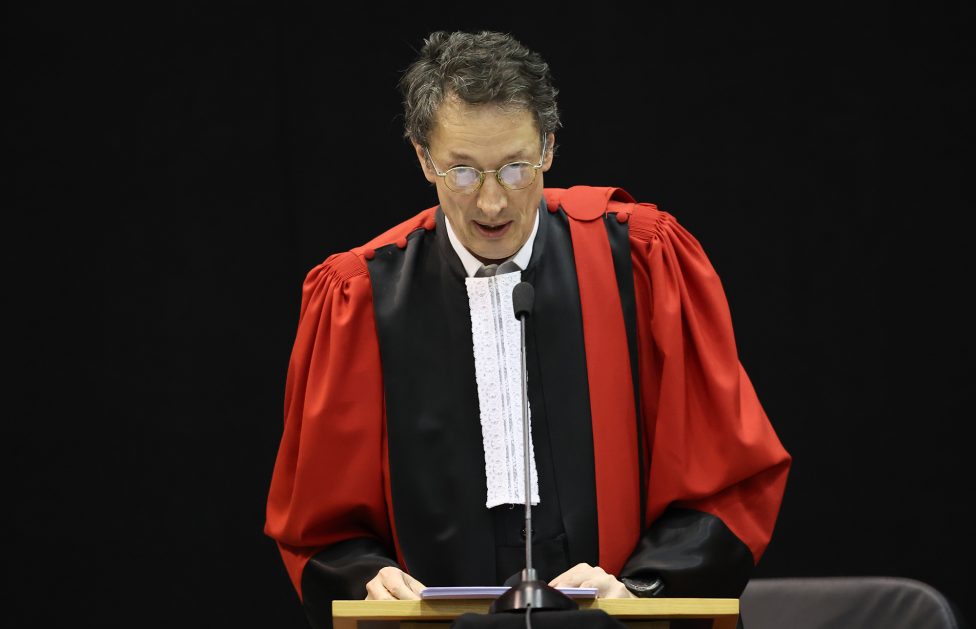 Staatsanwalt Gilles Dupuis beim Prozess um das Karnevalsdrama von Strépy