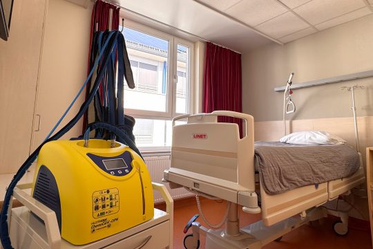 Zimmer in der medizinisch-onkologischen Tagesklinik