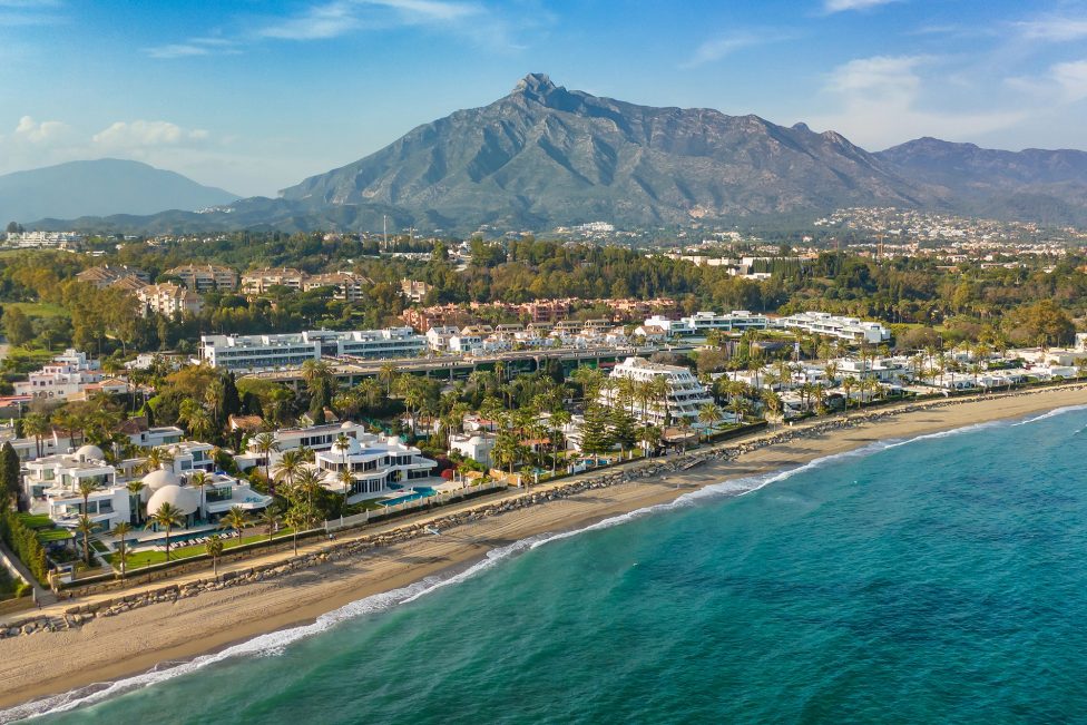 Tourismushochburg Marbella von oben