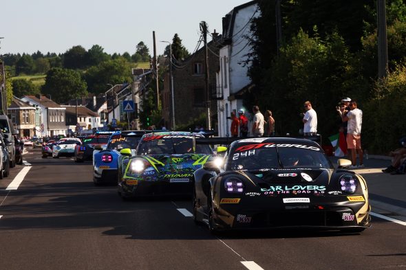 Fahrerparade vor dem 24-Stunden-Rennen von Spa