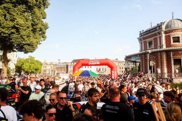 Fahrerparade vor dem 24-Stunden-Rennen von Spa