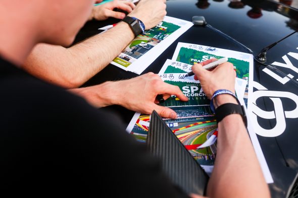 Fahrerparade vor dem 24-Stunden-Rennen von Spa