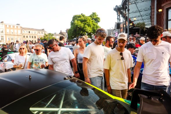 Fahrerparade vor dem 24-Stunden-Rennen von Spa