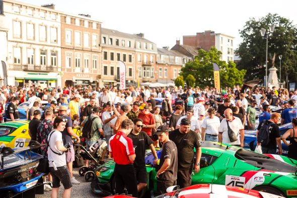 Fahrerparade vor dem 24-Stunden-Rennen von Spa