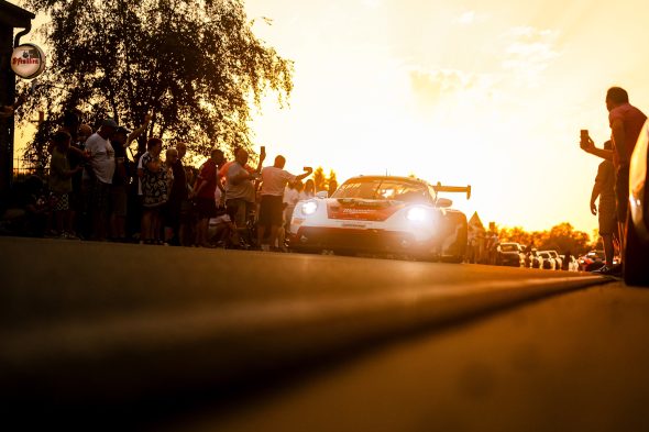 Fahrerparade vor dem 24-Stunden-Rennen von Spa