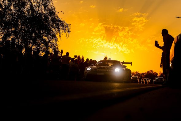 Fahrerparade vor dem 24-Stunden-Rennen von Spa