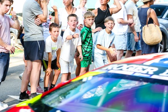 Fahrerparade vor dem 24-Stunden-Rennen von Spa