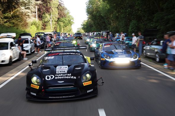 Fahrerparade vor dem 24-Stunden-Rennen von Spa
