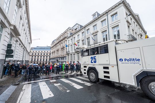 Demonstranten am Donnerstag vor dem Parlament der Französischen Gemeinschaft in Brüssel