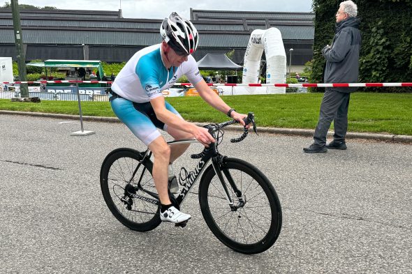 Radfahrer beim Sprinttriathlon in Bütgenbach