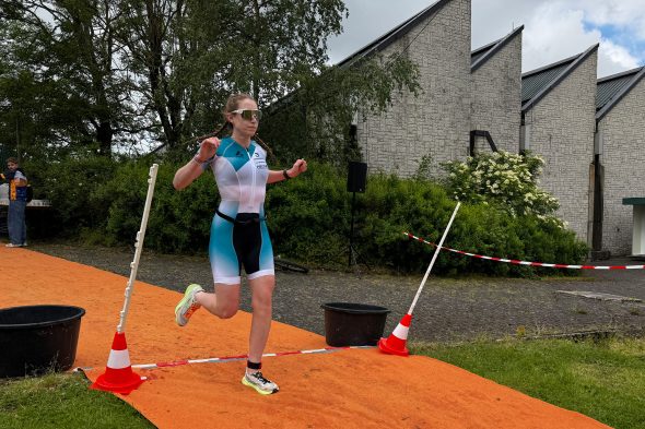 Läuferin beim Sprinttriathlon in Bütgenbach