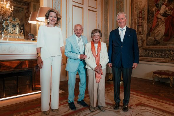 Königin Mathilde, Raymond Verhaeghe, Annie Geeraerts und König Philippe
