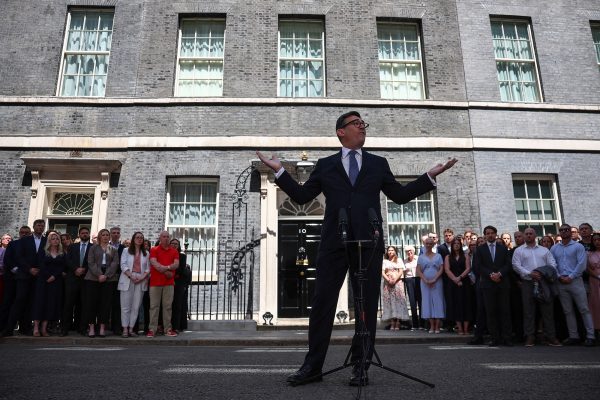 Andy Burham bei seiner ersten Ansprache vor 10 Downing Street