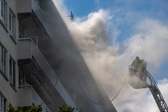Mindestens fünf Tote bei Wohnungsbrand in Antwerpen