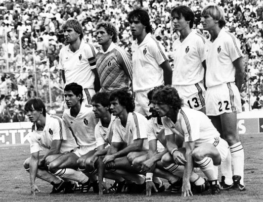 Die belgische Nationalmannschaft vor dem Spiel gegen Spanien am 22. Juni 1986