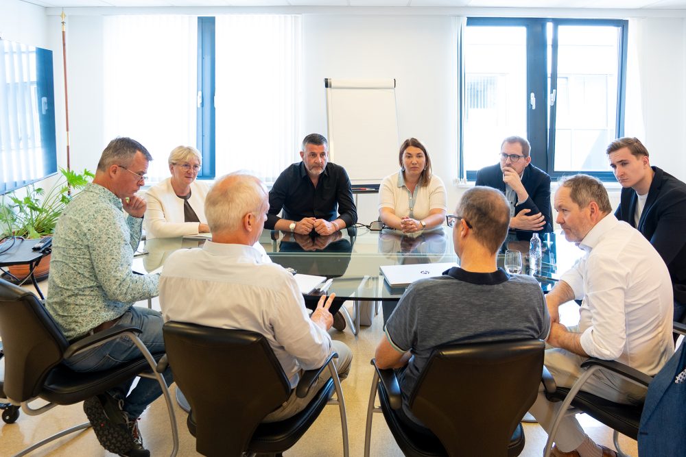 Treffen der CSP Ostbelgien mit dem wallonischen Gesundheitsminister Yves Coppieters von der Schwesterpartei Les Engagés