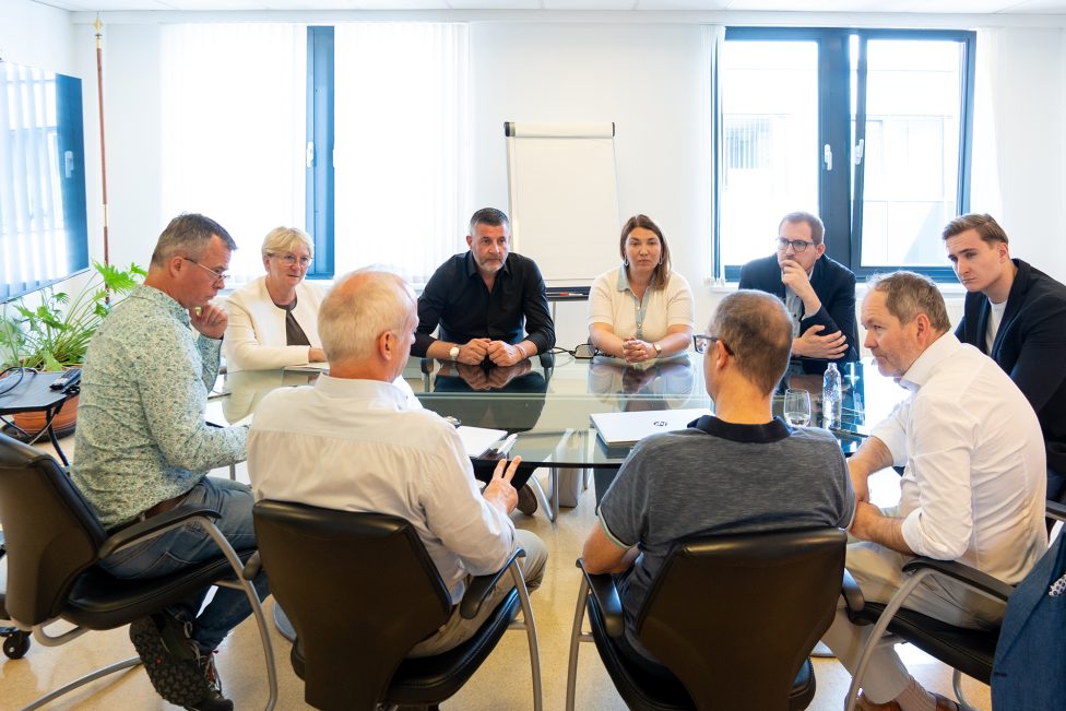 Treffen der CSP Ostbelgien mit dem wallonischen Gesundheitsminister Yves Coppieters von der Schwesterpartei Les Engagés