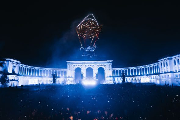 "Frittentüte" bei der Drohnenshow