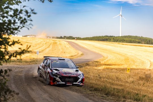 Grégoire Munster und Loïc Dumont im Hyundai i20 N Rally2