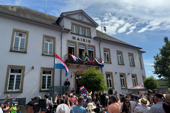 Luxemburgisches Großherzogpaar besucht Ulflingen
