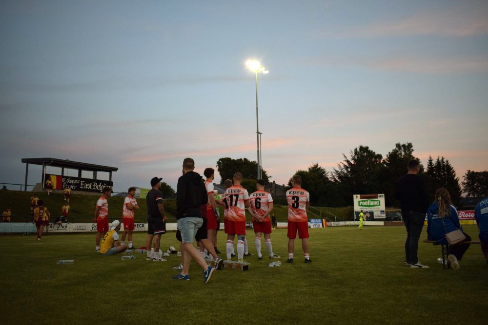 Fanclub-Sommercup unter Flutlicht