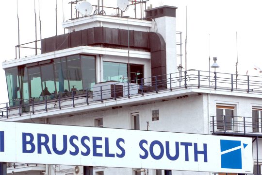 Kontrollturm am Flughafen Charleroi