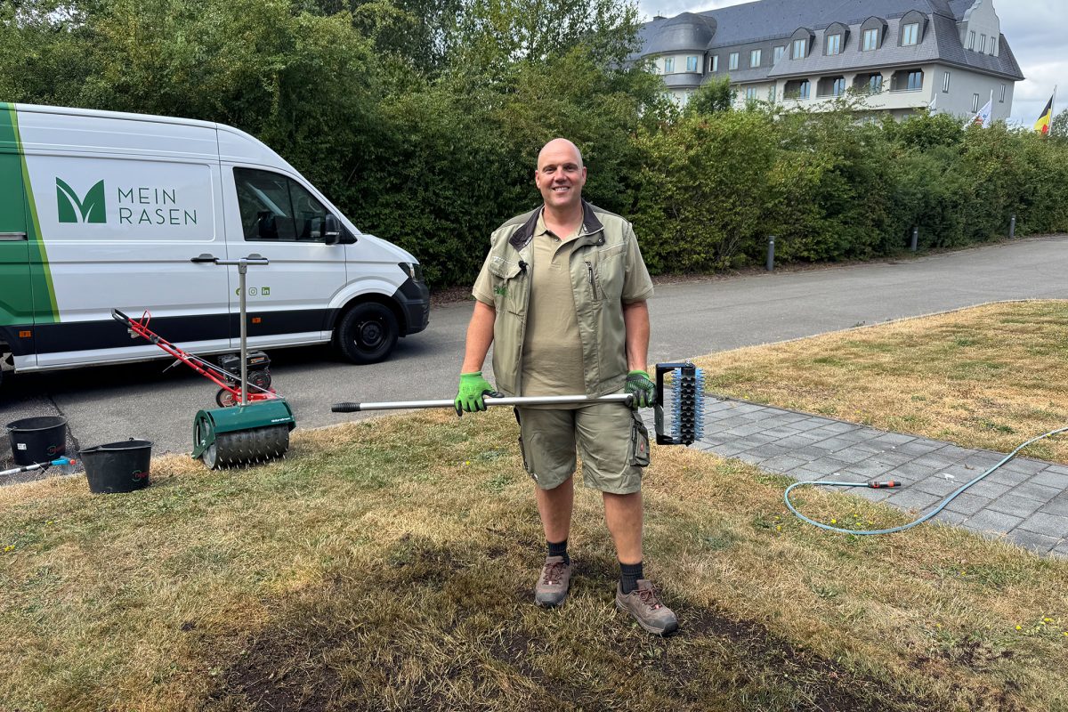 Tobias Winters posiert für ein Bild