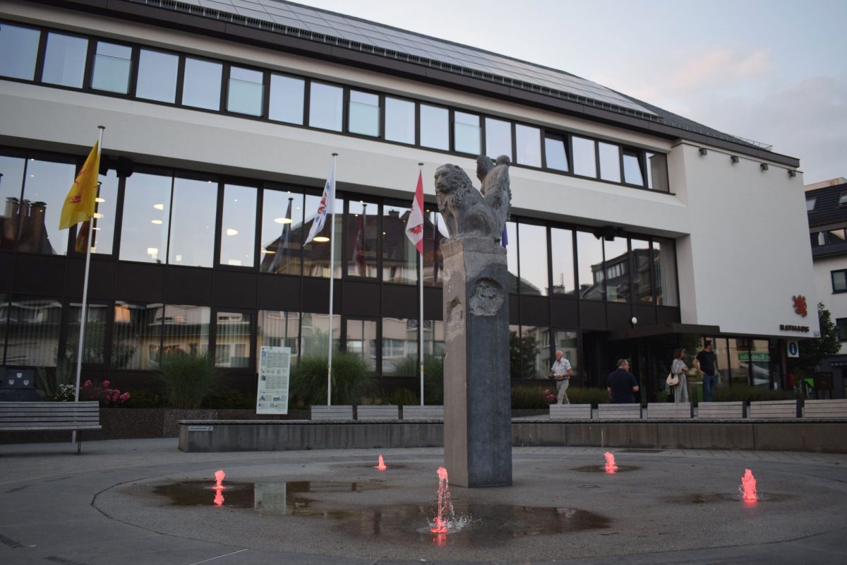 Der Rathausplatz in St. Vith