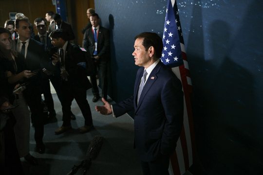 US-Außenminister Marco Rubio vor Journalisten in Manila