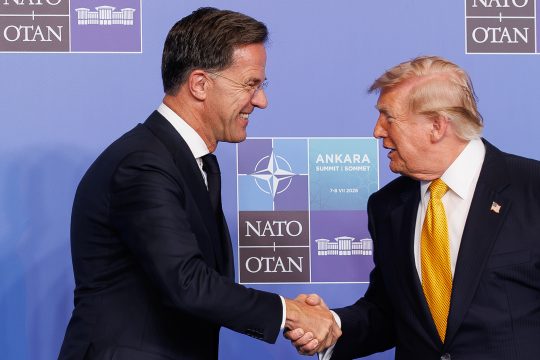 Nato-Generalsekretär Mark Rutte und US-Präsident Donald Trump beim Nato-Gipfel in Ankara