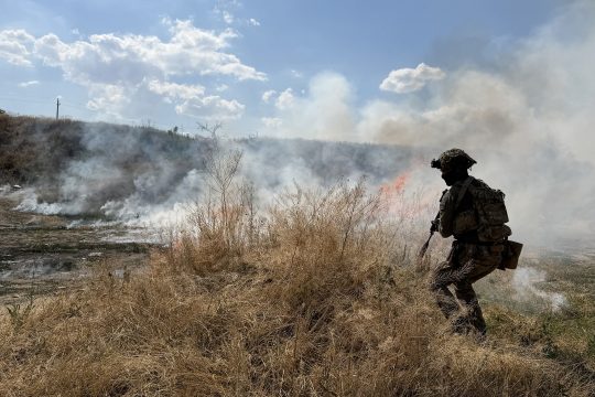 Französischer Soldat bei einer Militärübung in der Region Saporischschja