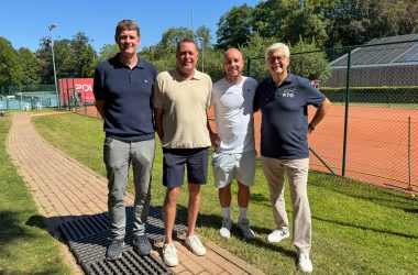 Turnierdirektor Olivier Zimmermann, Fabien Doyen (AFT Lüttich), Ex-Profi Steve Darcis und Hubert Bosten, der Präsident des KTC Eupen