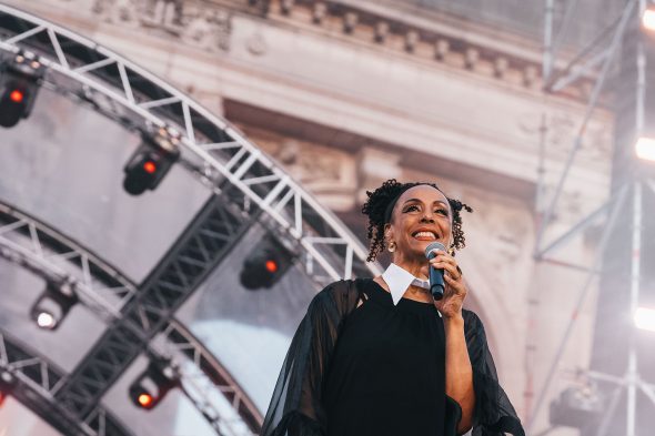 Zap Mama auf der Bühne bei der Belgian Party