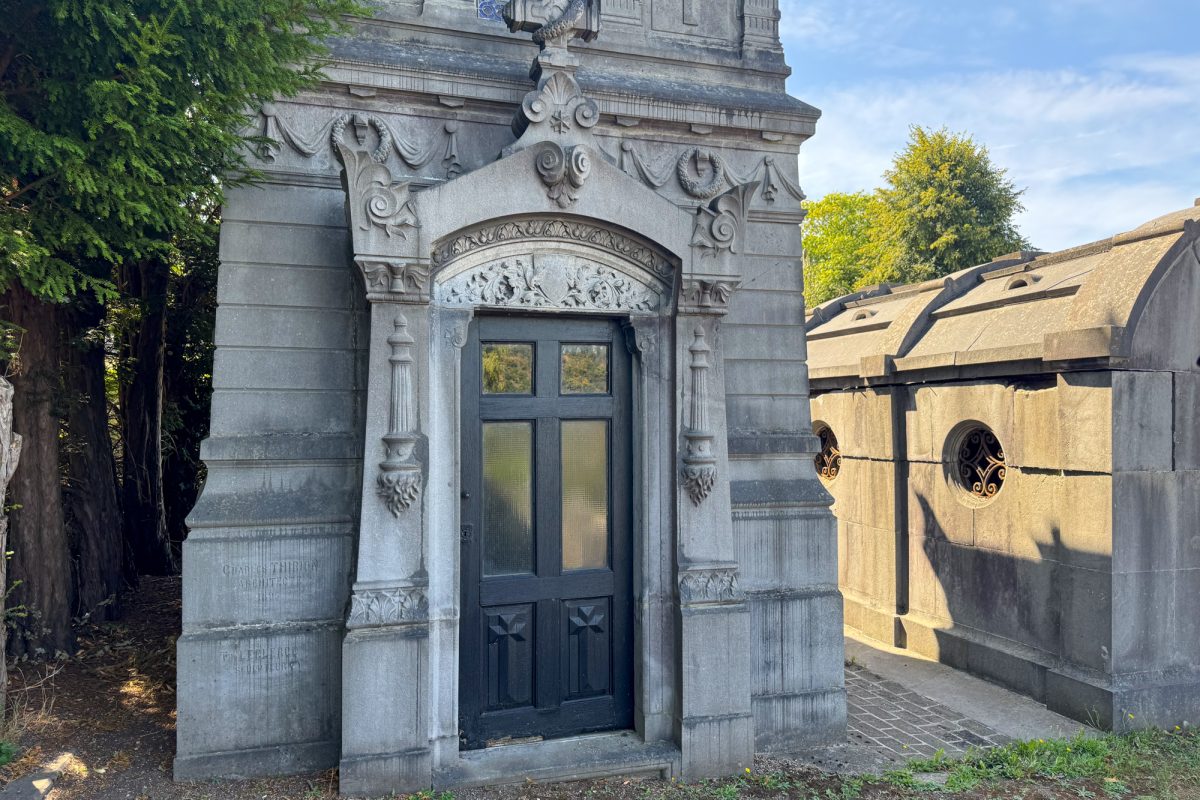 Gruft der Familie Hauzeur-Simony